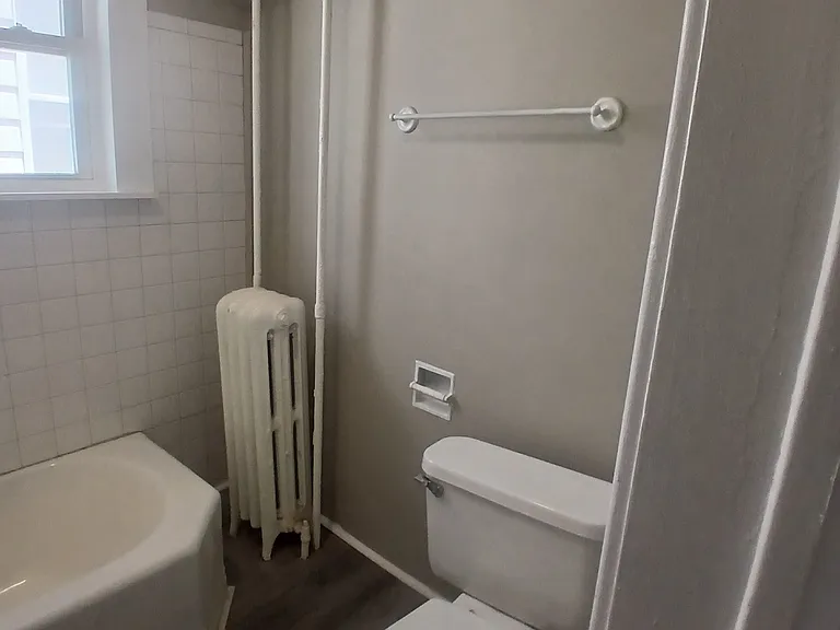 1824 Freemansburg Ave #1 — Photo 10