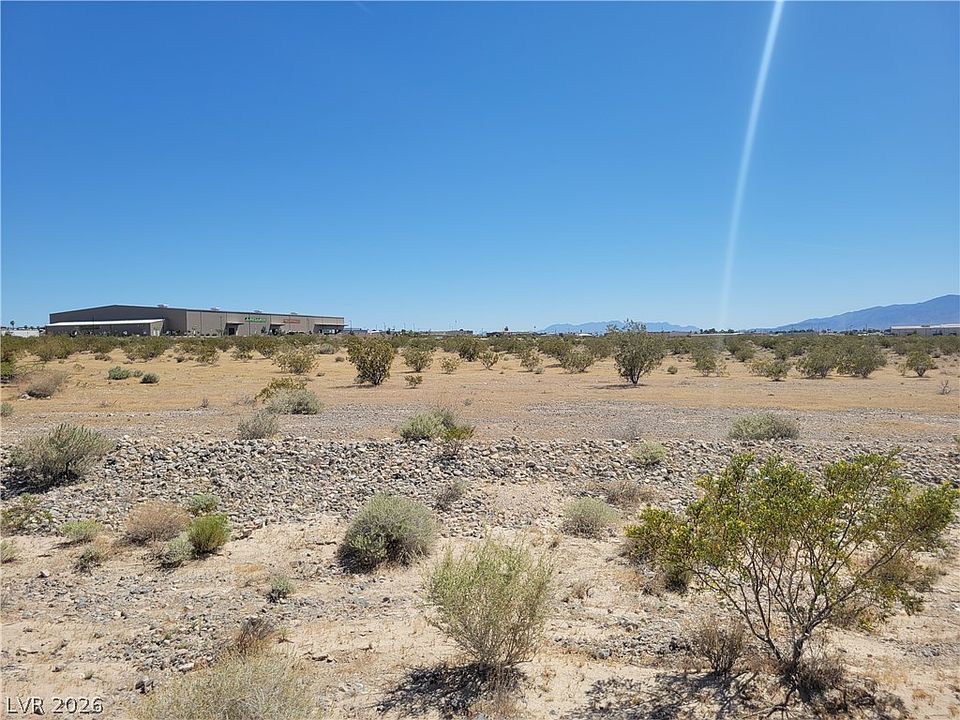 1st image of 1350 E Baccarat Cir N