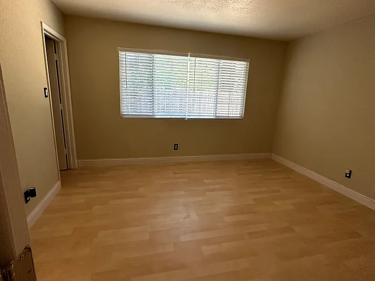 6601 Lindbrook Way — Photo 19