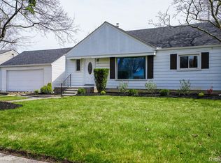 20800 Ridgedale St, Oak Park, MI 48237