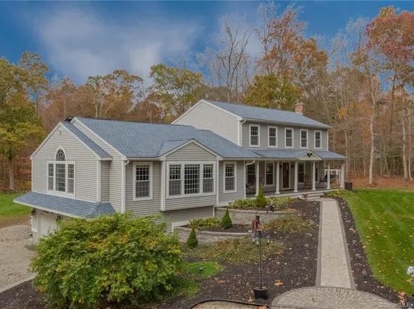 125 Hanover Rd, Baltic, CT 06330