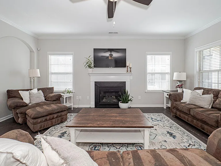 103 Dogwood Blossoms Dr — Photo 8