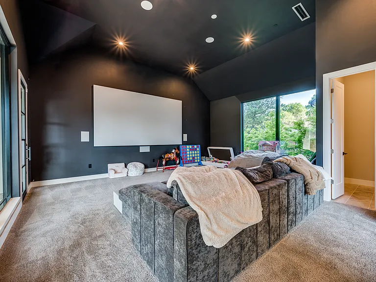 4215 Nashwood Ln — Photo 35
