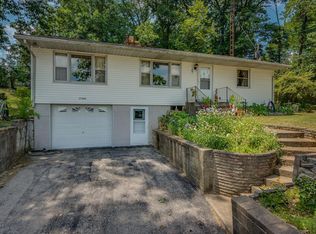 17364 Lakeview Dr, Vandalia, MI 49095