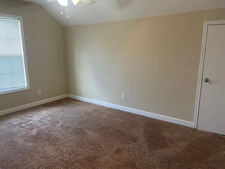 146 Nature Way — Photo 3