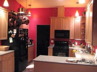 1404 Brigham Rd, Chapel Hill, NC 27517