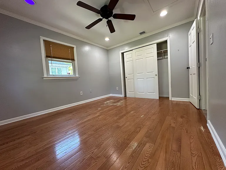190 Church Dr — Photo 10