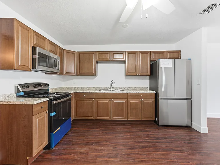 3847 E Roan Ct — Photo 11