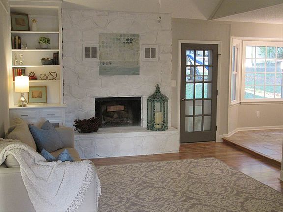 4th image of 2713 Willena Dr SE