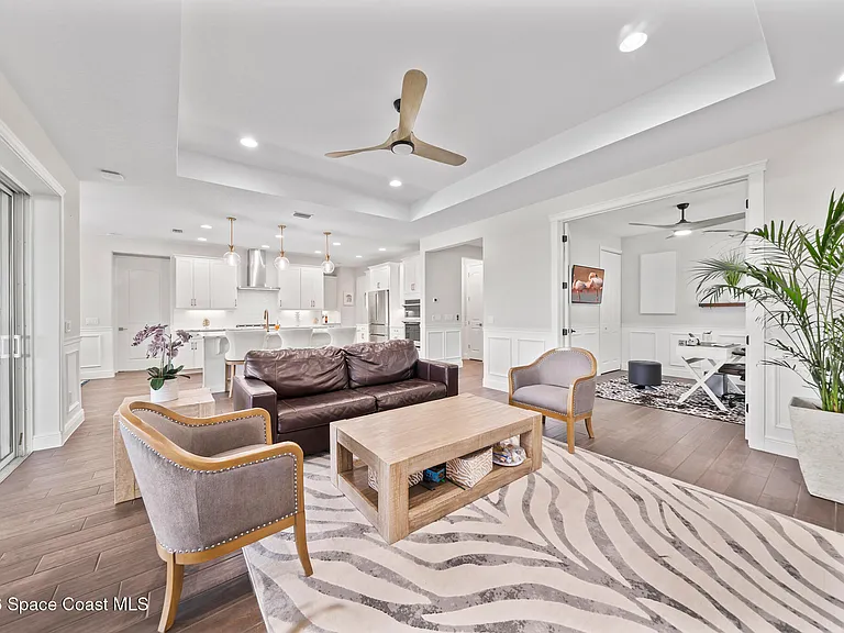 2258 Pangea Cir — Photo 5