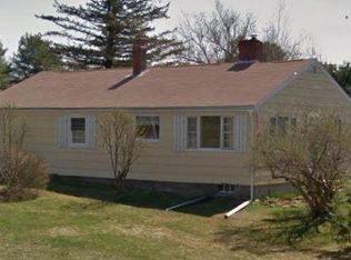 13 Poland Rd, Freeport, ME 04032