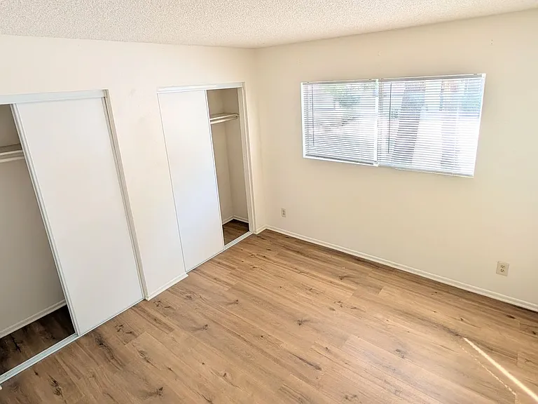 56280 Buena Vista Dr #6 — Photo 5