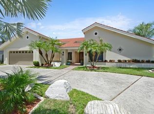 4136 Saltwater Blvd, Rocky Point, FL 33615