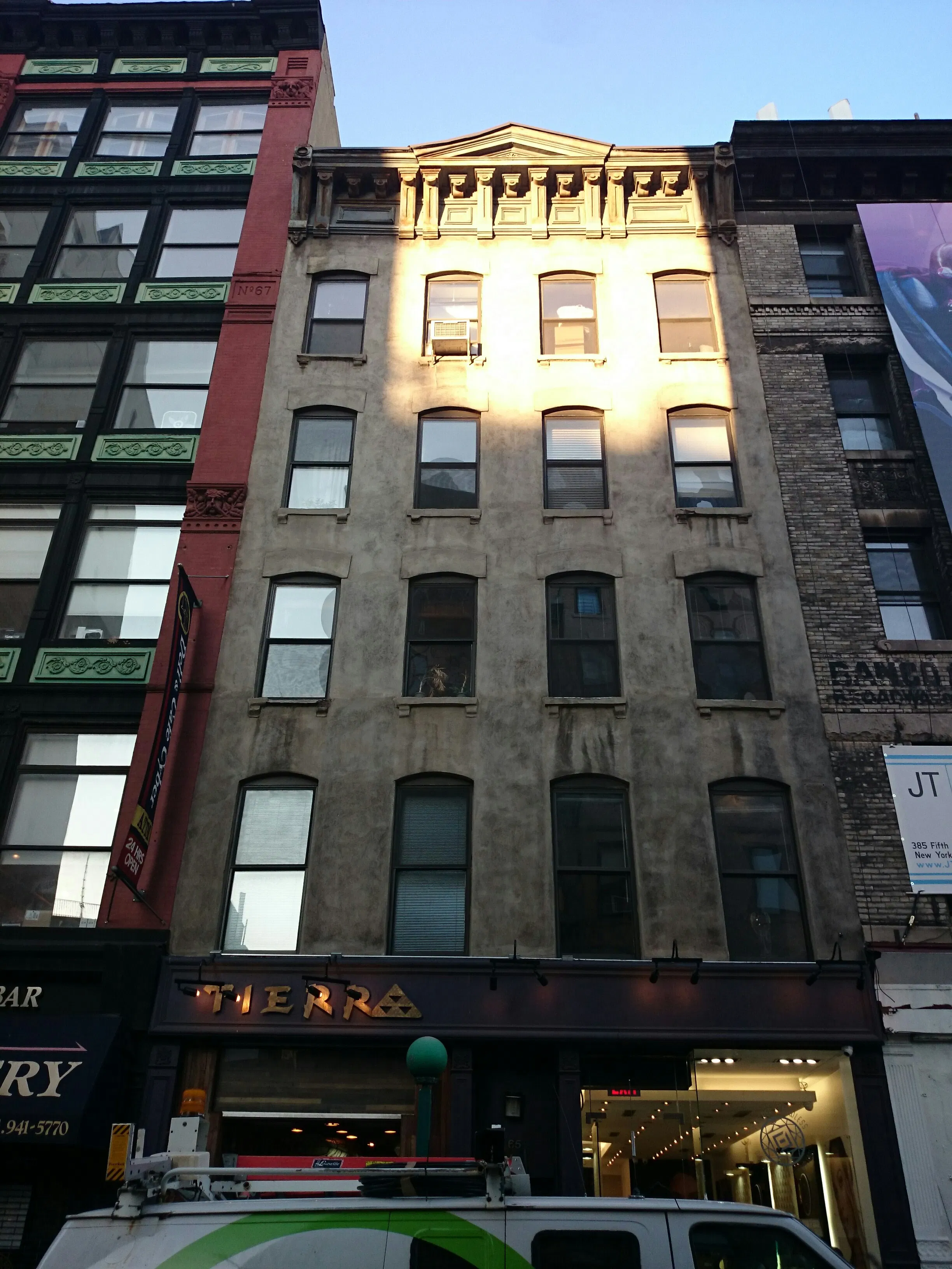 65 Spring Street in Soho : Sales, Rentals, Floorplans | StreetEasy