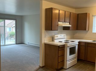 3700 California Ave SW #8, Seattle, WA 98116