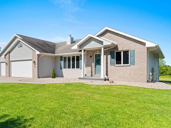 1475 Buckys Run, Green Bay, WI 54313