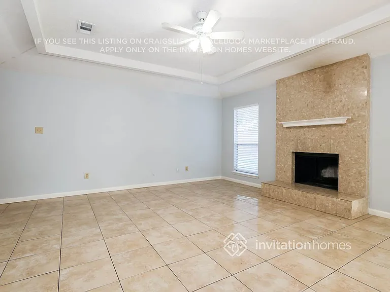 12010 Fork Creek Dr — Photo 5