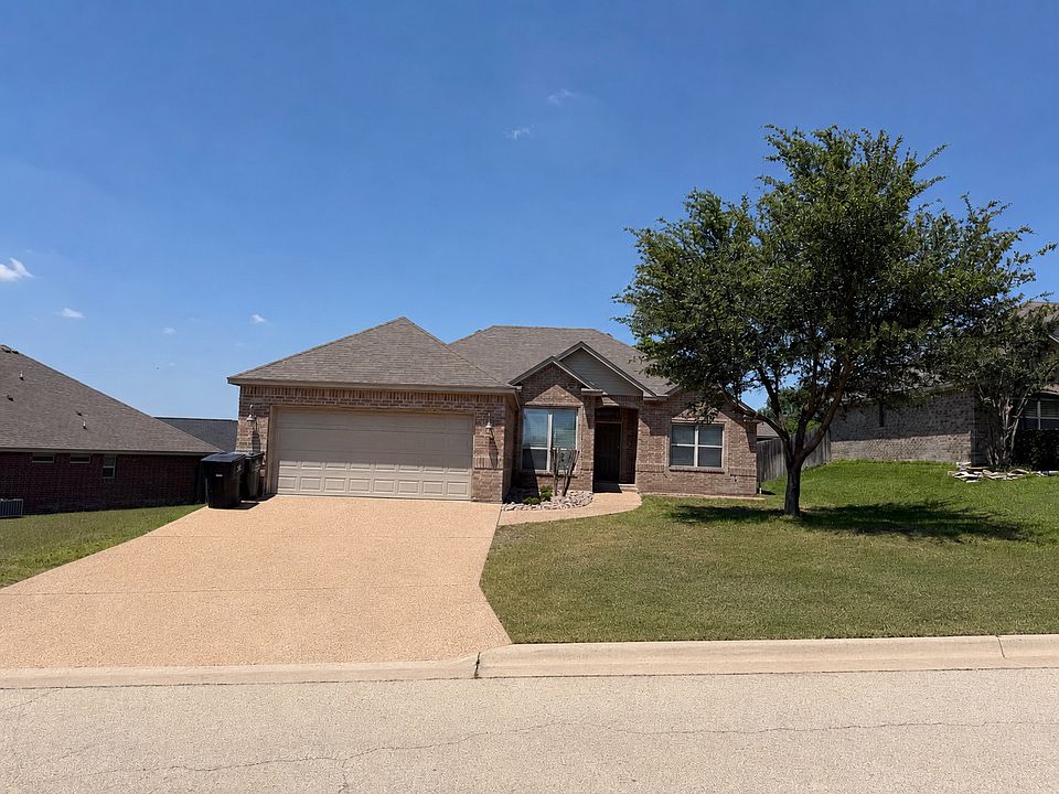 1st image of 1022 Canyon Rdg