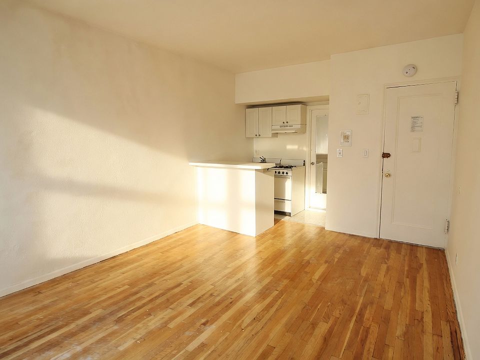 2nd image of 354 E 81st St APT 2B
