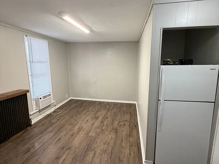 618 S Center St — Photo 7