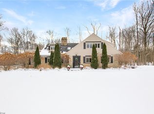 34700 Jackson Rd, Moreland Hills, OH 44022