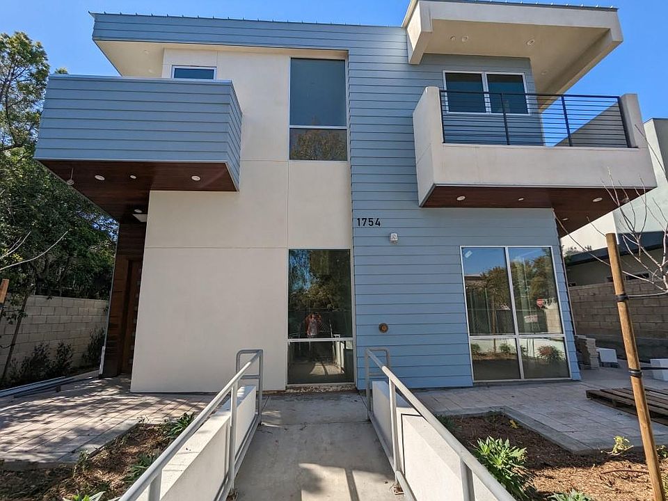 1st image of 1754 10th St #1