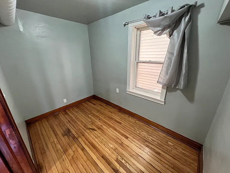 2029 W 53rd St #1 — Photo 11