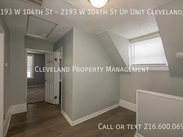 2193 W 104th St #Up, Cleveland, OH 44102