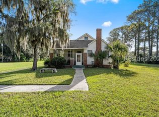 45 Dr Martin Luther King Dr, Saint Helena Island, SC 29920