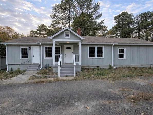 2839 Five Forks Trickum Rd, Lawrenceville, GA 30044