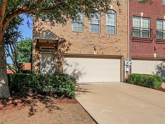2nd image of 2649 Chambers Dr