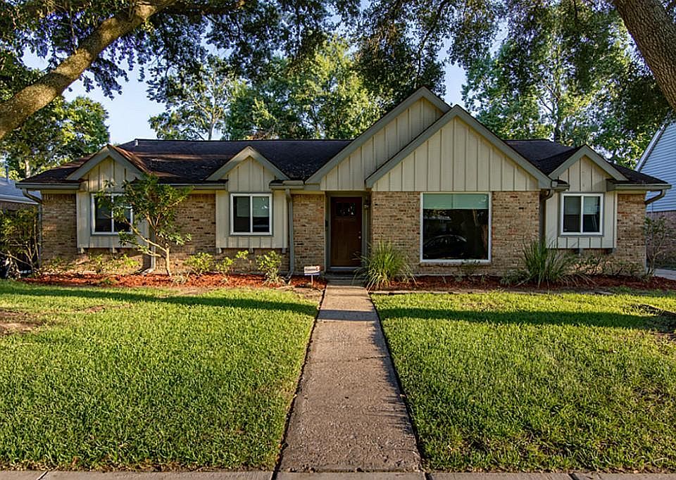 1st image of 6227 Dumfries Dr