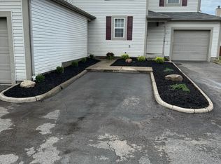 171 Hawkins Ln, Blacklick, OH 43004