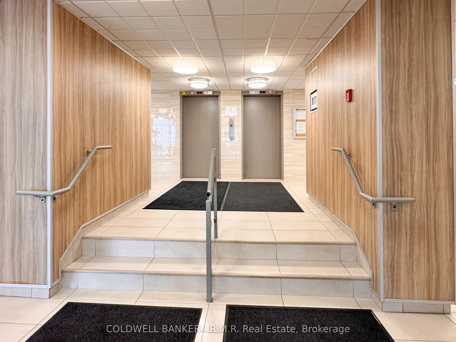 Glencourt Place — Photo 2