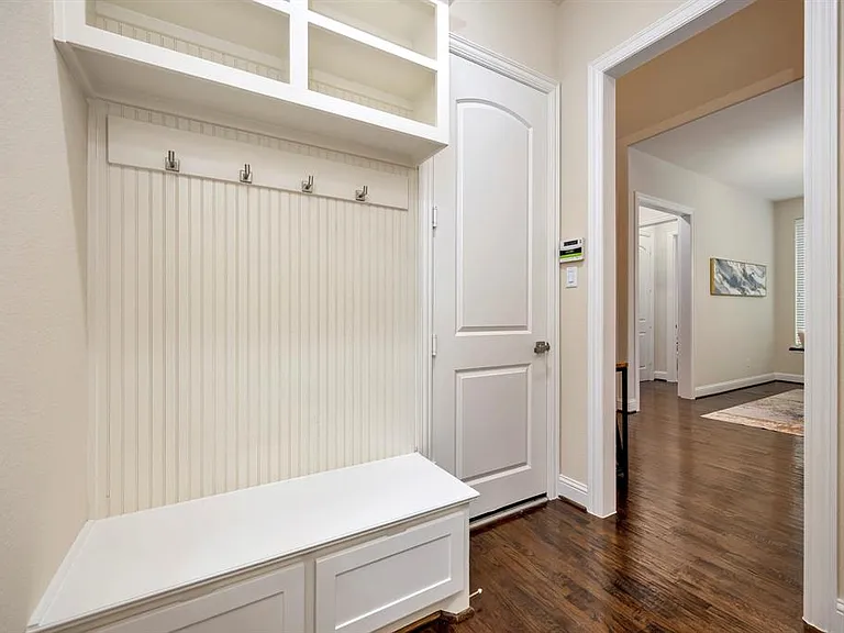 4600 Crossvine Dr — Photo 15