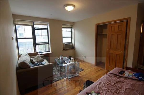Rented by City Stop Realty | media 25