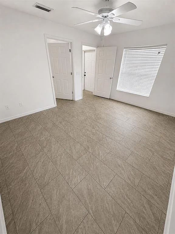 3 bed, 2.0 bath, 1854 sqft, $1,799 — Photo 4