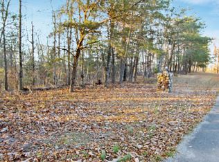 60 Eagle Shore Dr, Dover, TN 37058