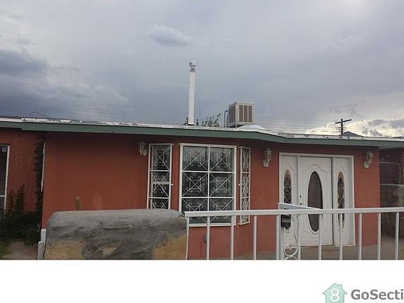 2nd image of 8405 Mount Whitney Dr