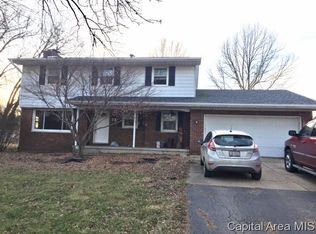 33 Longview Dr, Springfield, IL 62712