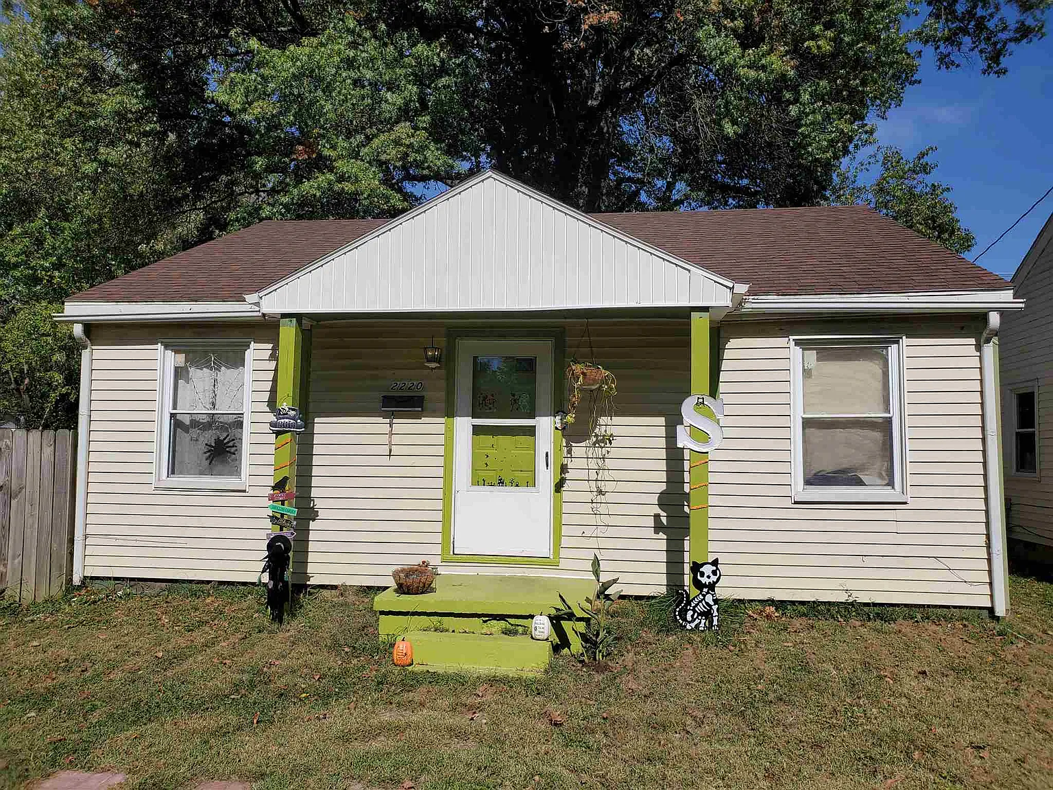 2220 Margybeth Ave photo 1