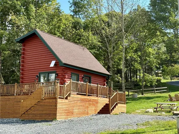 111 Almost Heaven, Boone, NC 28607