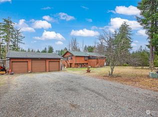 1971 W Hanks Lake Rd, Shelton, WA 98584
