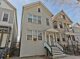 1421 W Fletcher St APT 1R, Chicago, IL 60657