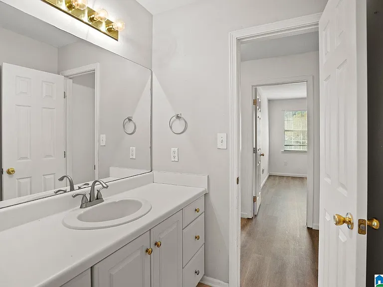 428428 Cambrian Ridge Trl — Photo 25