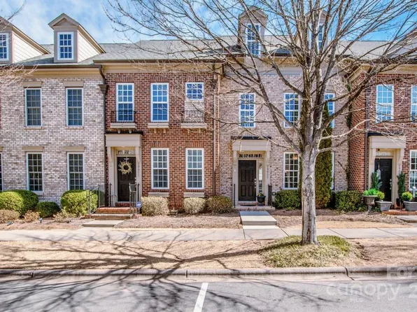 19915 Lamp Lighters Way, Cornelius, NC 28031