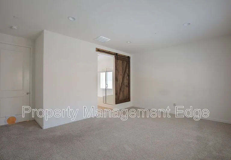 30913 Chuckwagon Ct — Photo 14