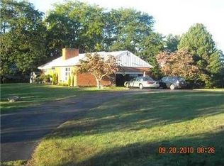 184 Cromwell Hill Rd, Monroe, NY 10950