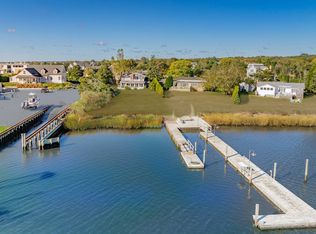 68 Little Neck Rd, Southampton, NY 11968