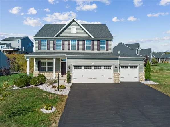 1103 Wedgewood Dr, Jeannette, PA 15644